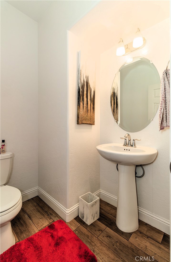 2698 N Arroyo Ave, Fresno, CA 93727