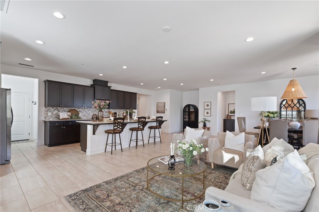 1022 Moonrise, Madera, CA 93636