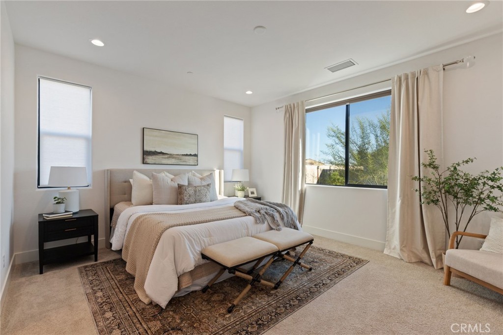 1022 Moonrise, Madera, CA 93636