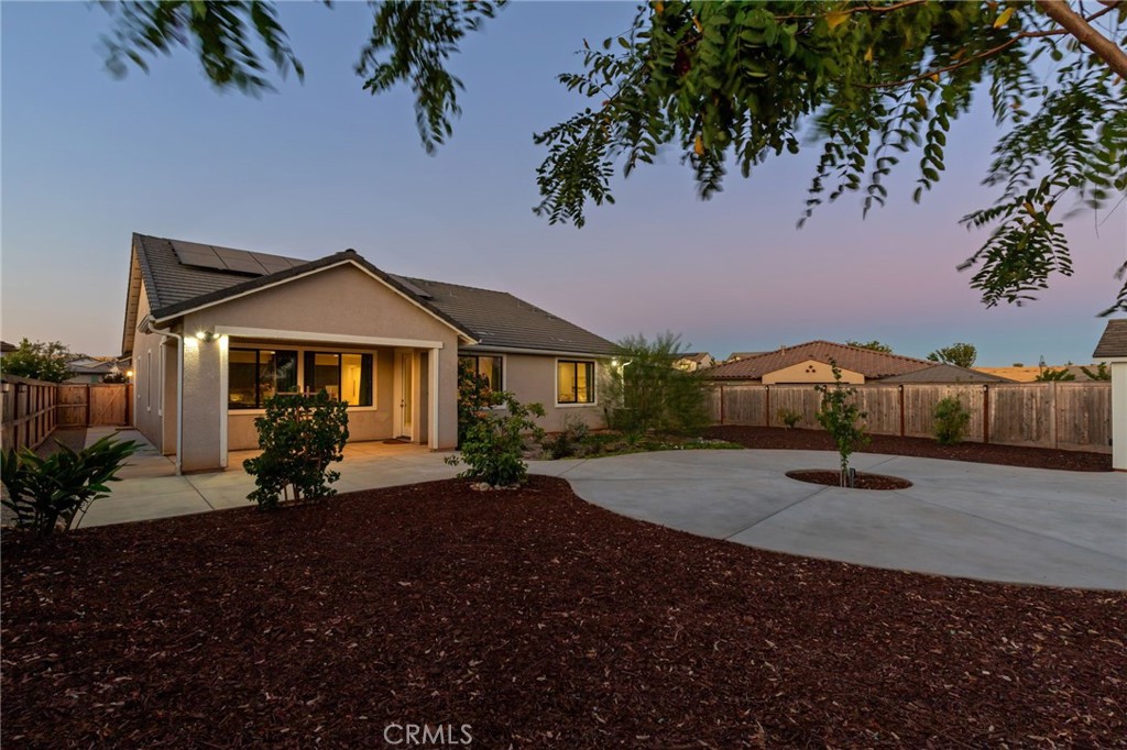 1022 Moonrise, Madera, CA 93636
