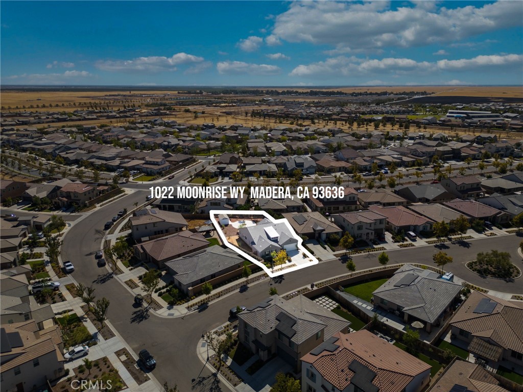 1022 Moonrise, Madera, CA 93636