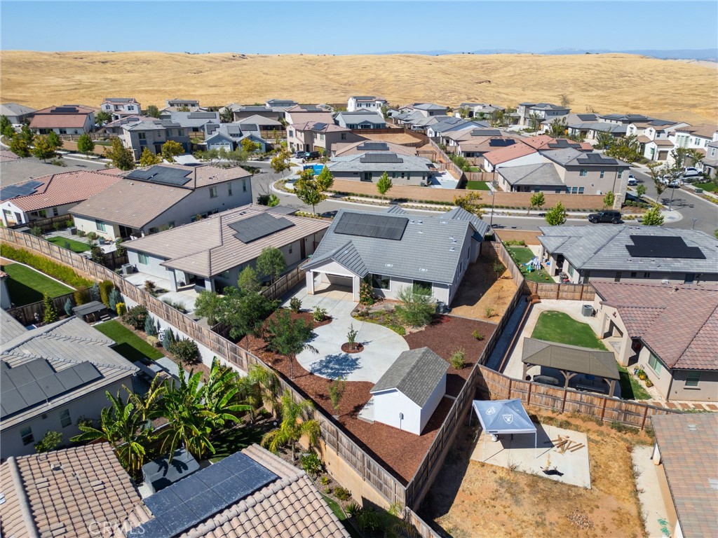 1022 Moonrise, Madera, CA 93636