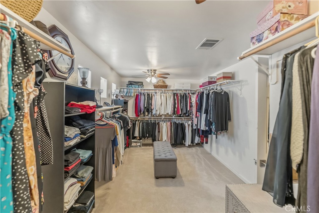 3046 Indianapolis, Clovis, CA 93619