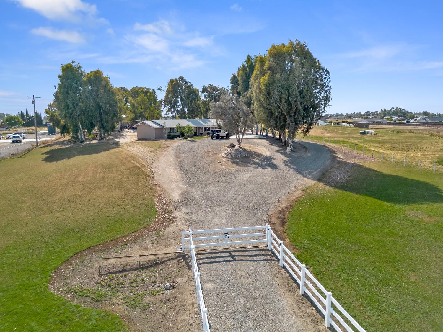 17324 17328 Bonita Rd, Madera, CA 93636