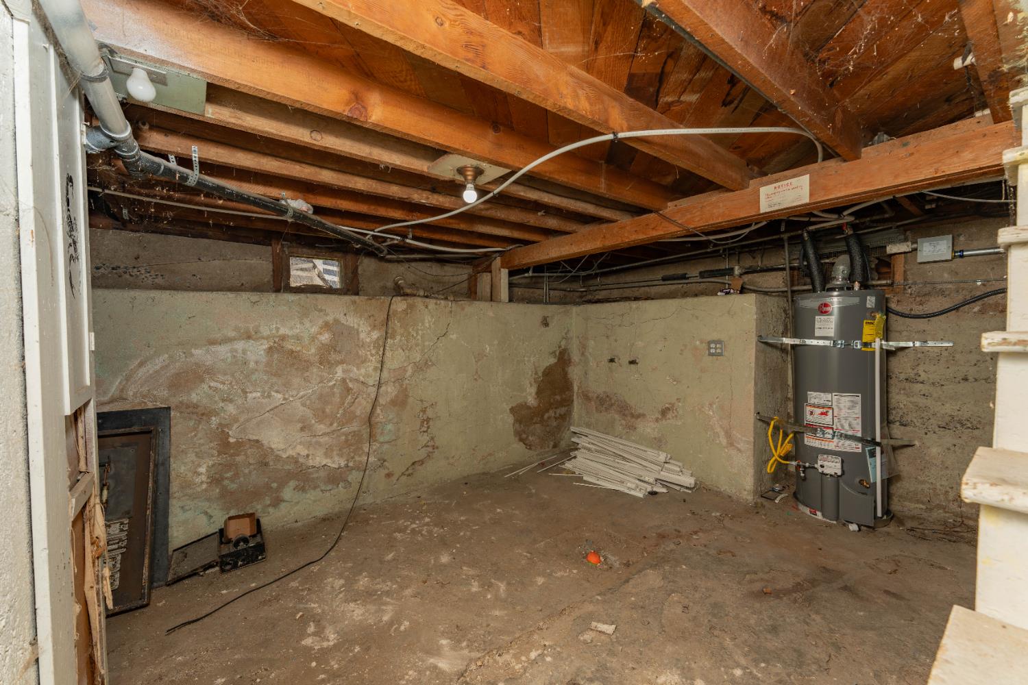 4354 E Kings Canyon Rd, Fresno, CA 93702