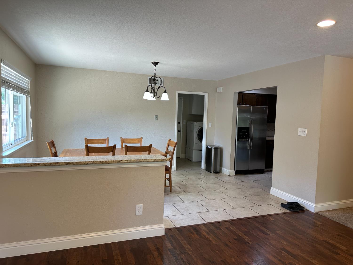 6284 N Del Mar Ave, Fresno, CA 93704