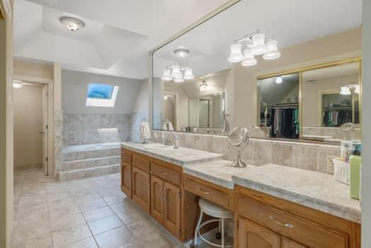 6518 N Dolores Ave, Fresno, CA 93711