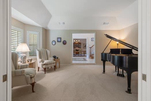 6518 N Dolores Ave, Fresno, CA 93711