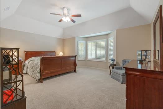 6518 N Dolores Ave, Fresno, CA 93711