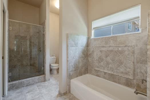 6518 N Dolores Ave, Fresno, CA 93711