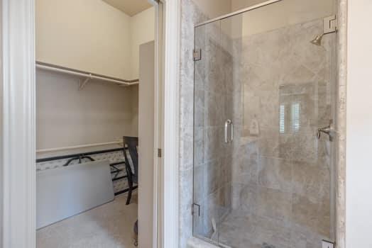 6518 N Dolores Ave, Fresno, CA 93711