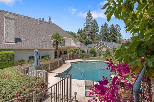 6518 N Dolores Ave, Fresno, CA 93711