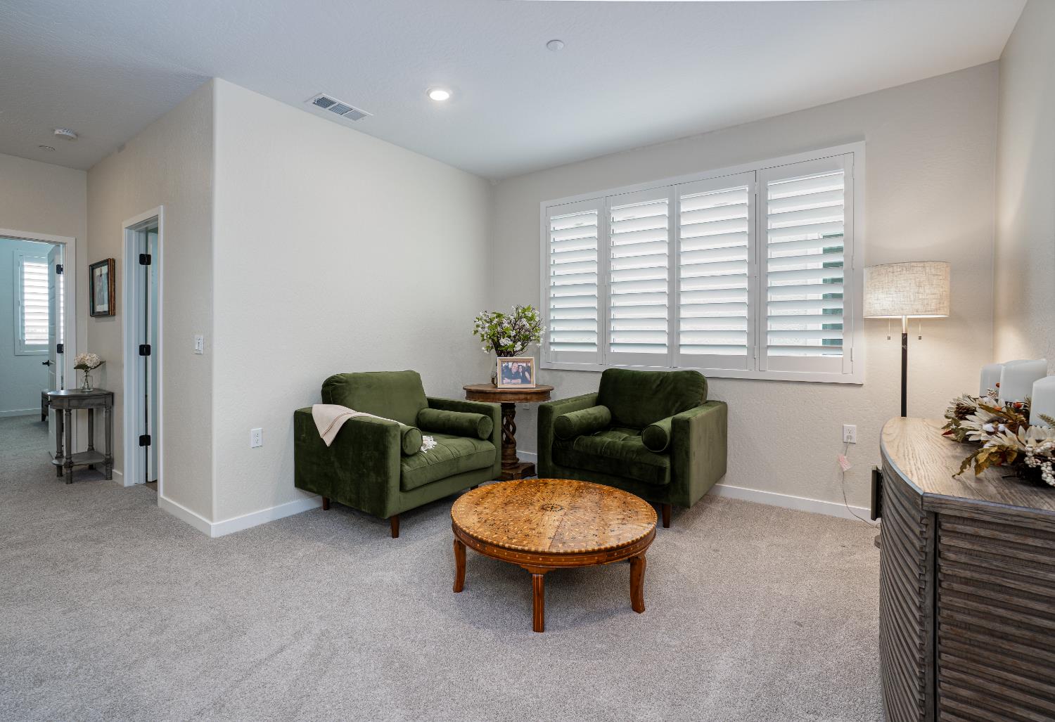 1093 Traverse Dr, Madera, CA 93636