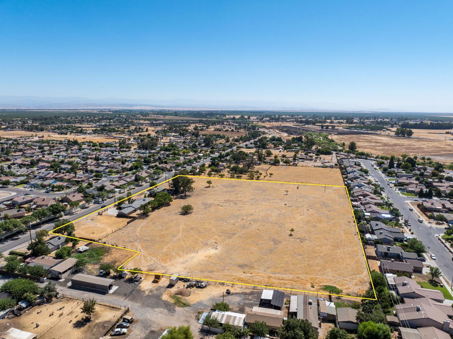 27594 Avenue 16, Madera, CA 93638