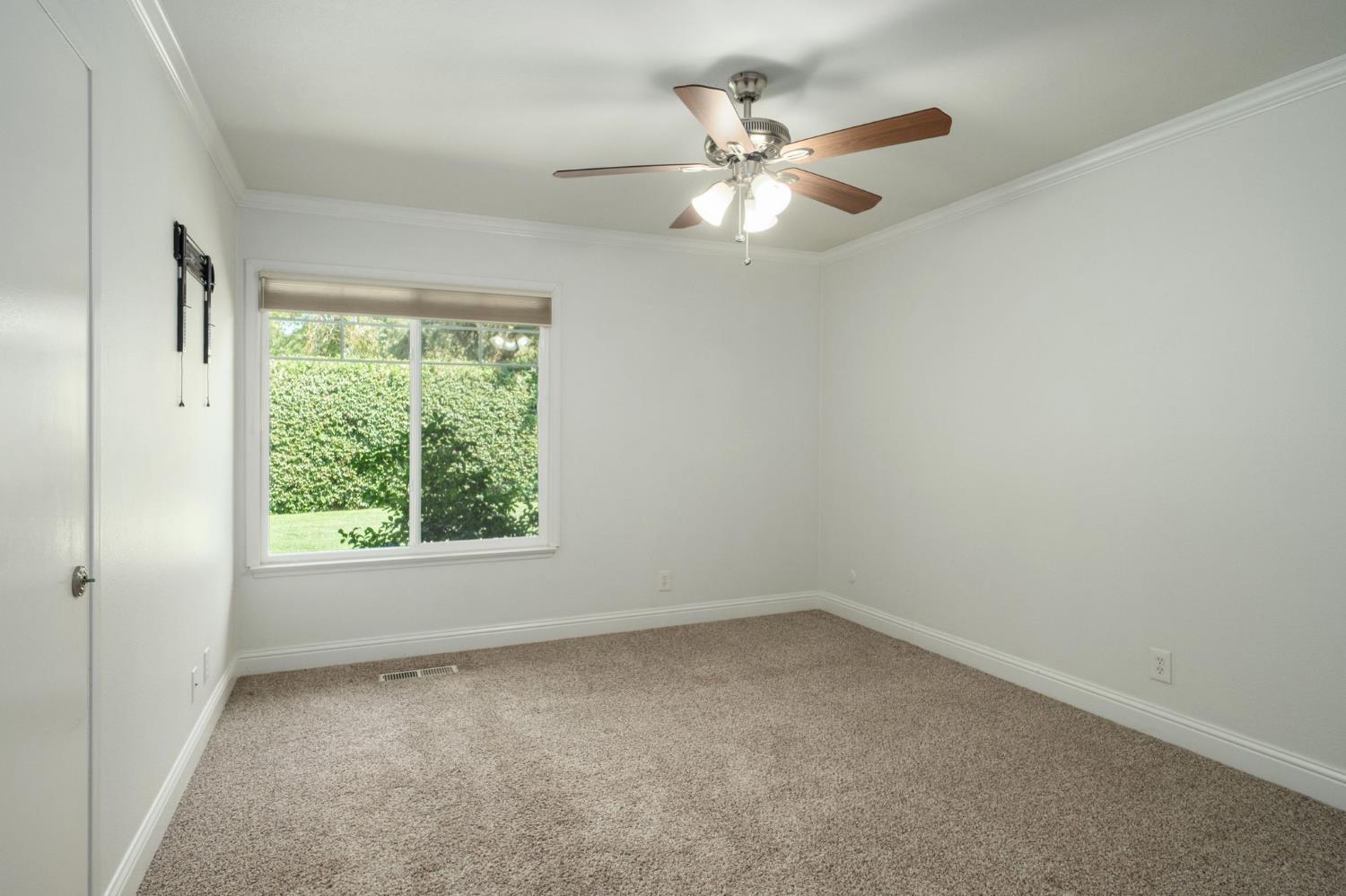 336 E Gettysburg Ave, Fresno, CA 93704