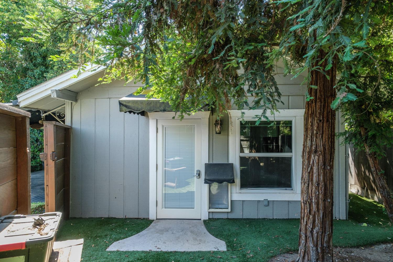 336 E Gettysburg Ave, Fresno, CA 93704