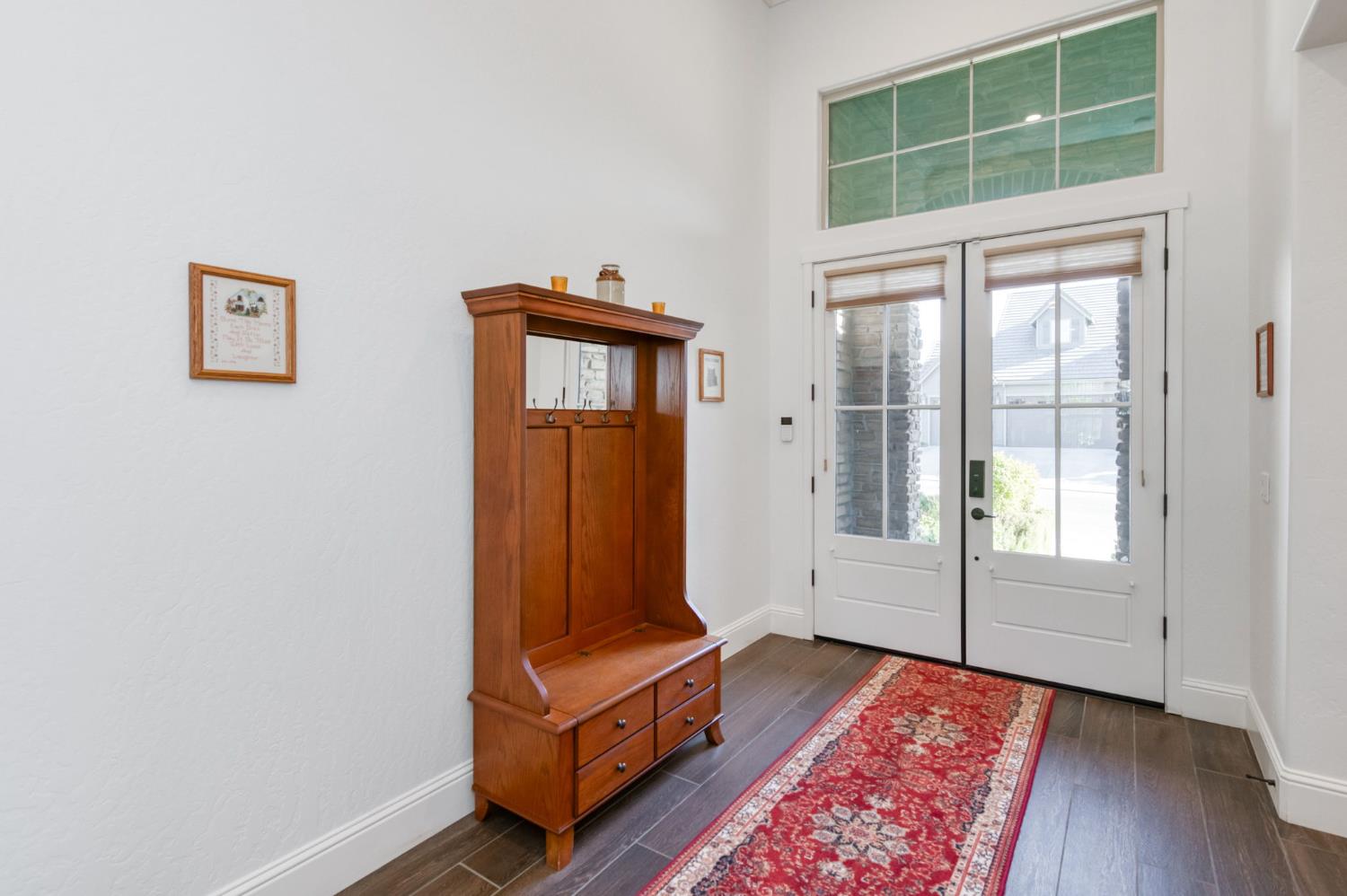 2280 E Mazie Ave, Fresno, CA 93730