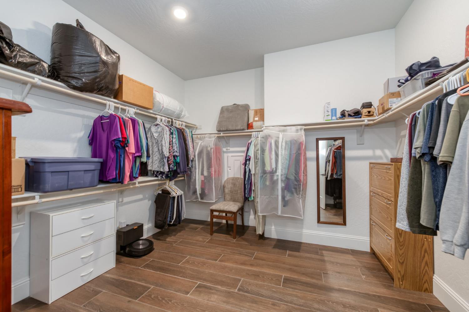 2280 E Mazie Ave, Fresno, CA 93730