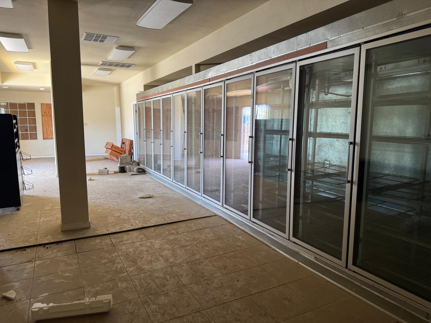 12441 W Shaw Ave, Fresno, CA 93723