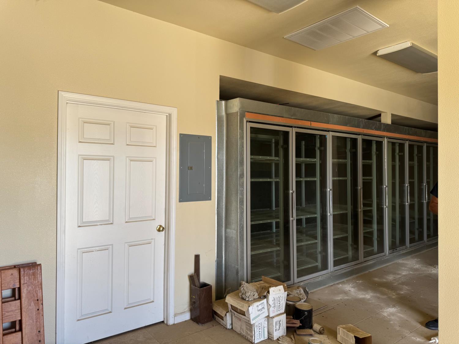 12441 W Shaw Ave, Fresno, CA 93723