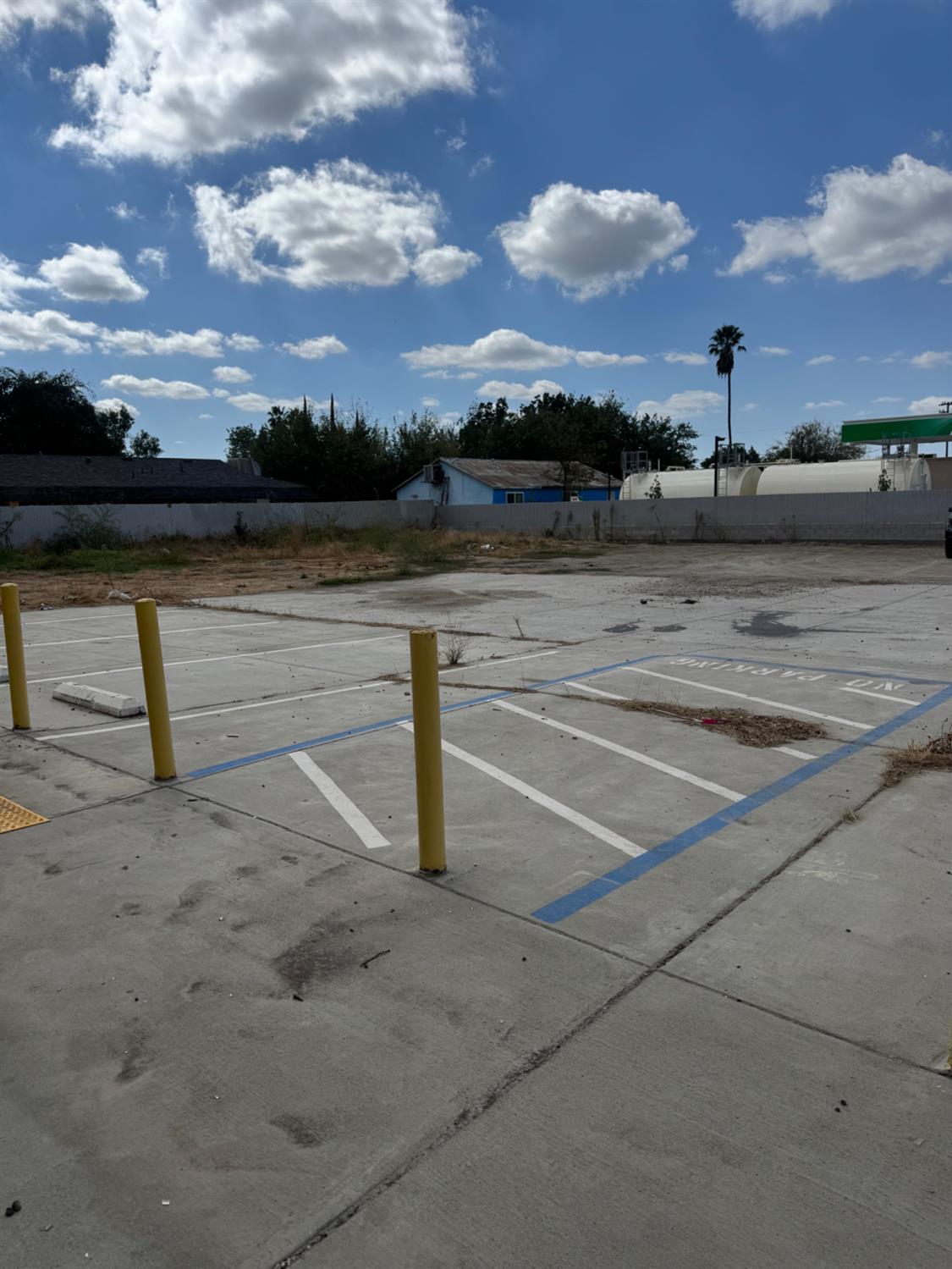 12441 W Shaw Ave, Fresno, CA 93723