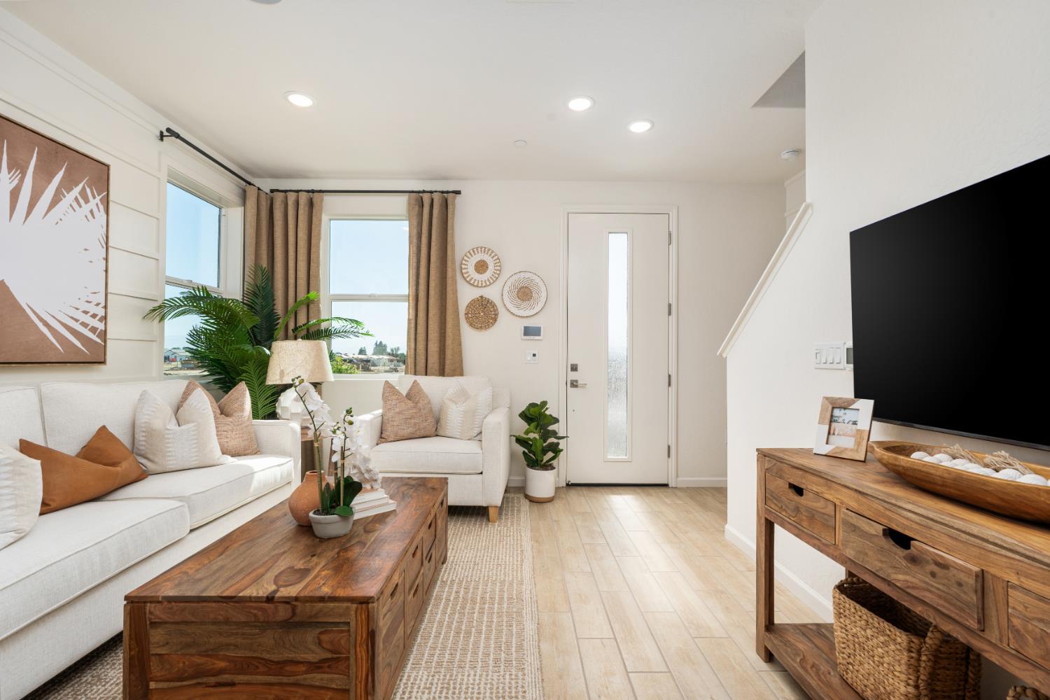 1484 Redbrick Ln, Clovis, CA 93619