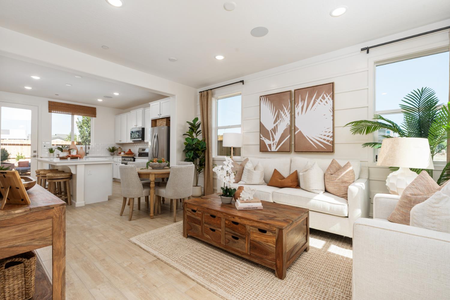 1484 Redbrick Ln, Clovis, CA 93619