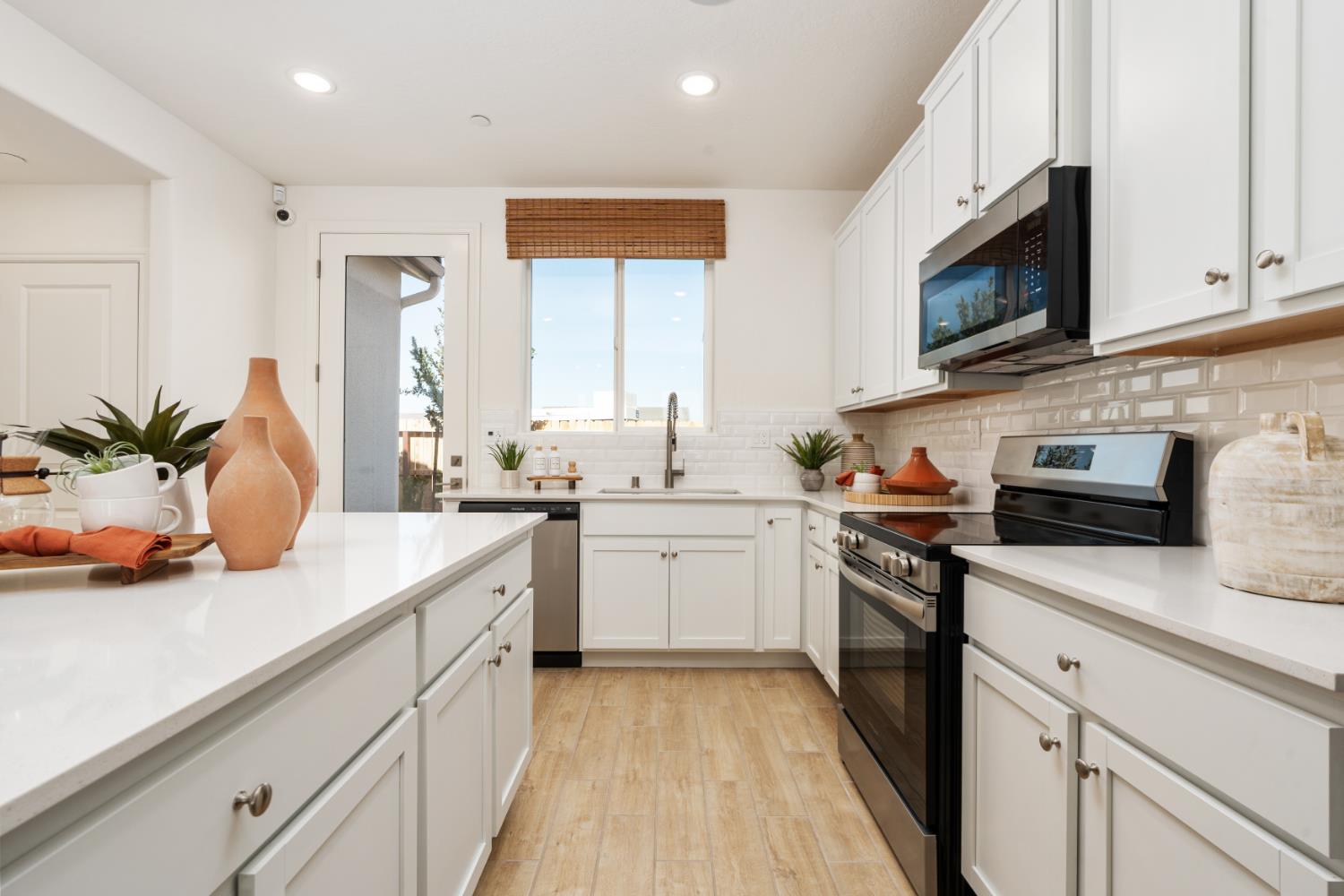 1484 Redbrick Ln, Clovis, CA 93619