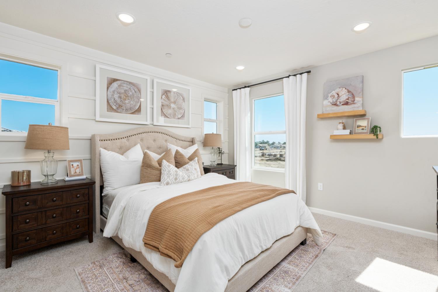 1484 Redbrick Ln, Clovis, CA 93619