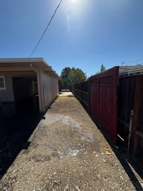 28540 Pacific Dr, Madera, CA 93638