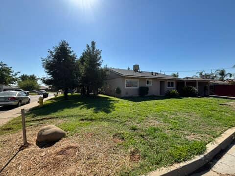 28540 Pacific Dr, Madera, CA 93638