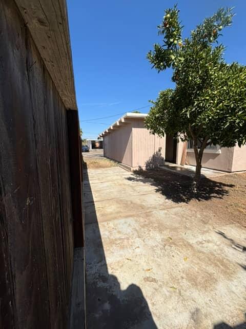 28540 Pacific Dr, Madera, CA 93638