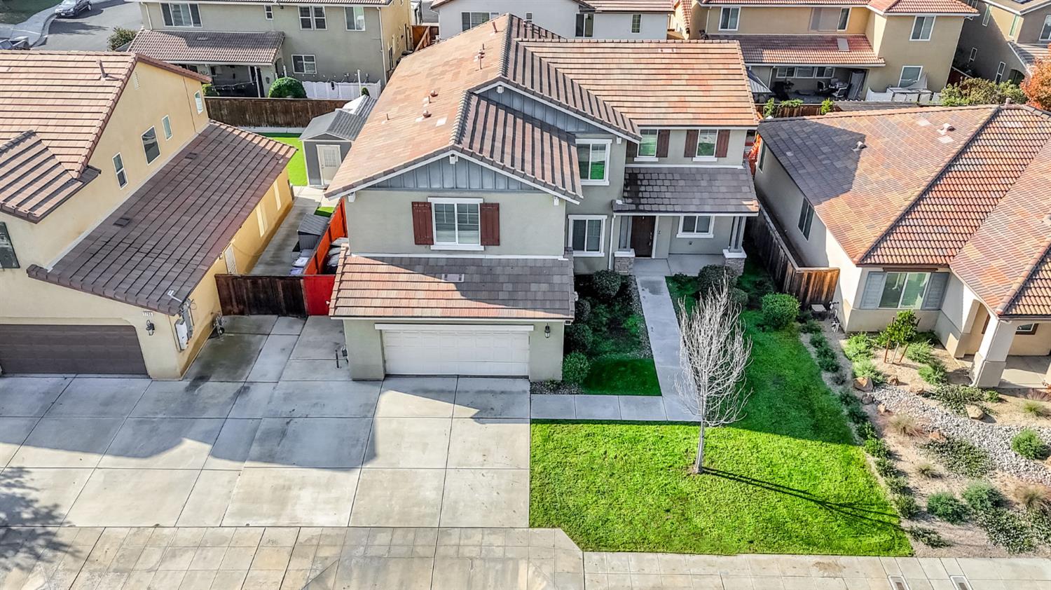 1776 Whiteash Ave, Clovis, CA 93619