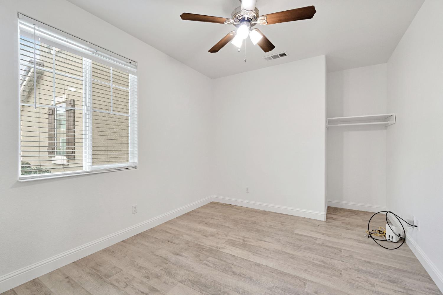 1776 Whiteash Ave, Clovis, CA 93619