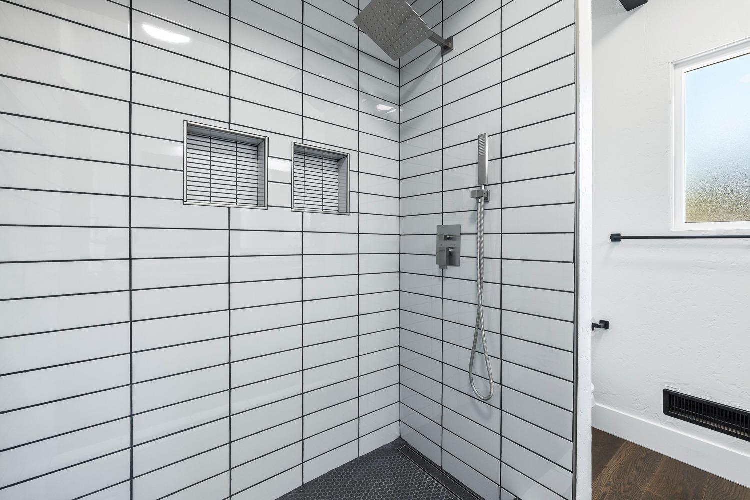 3862 N Orchard St, Fresno, CA 93726