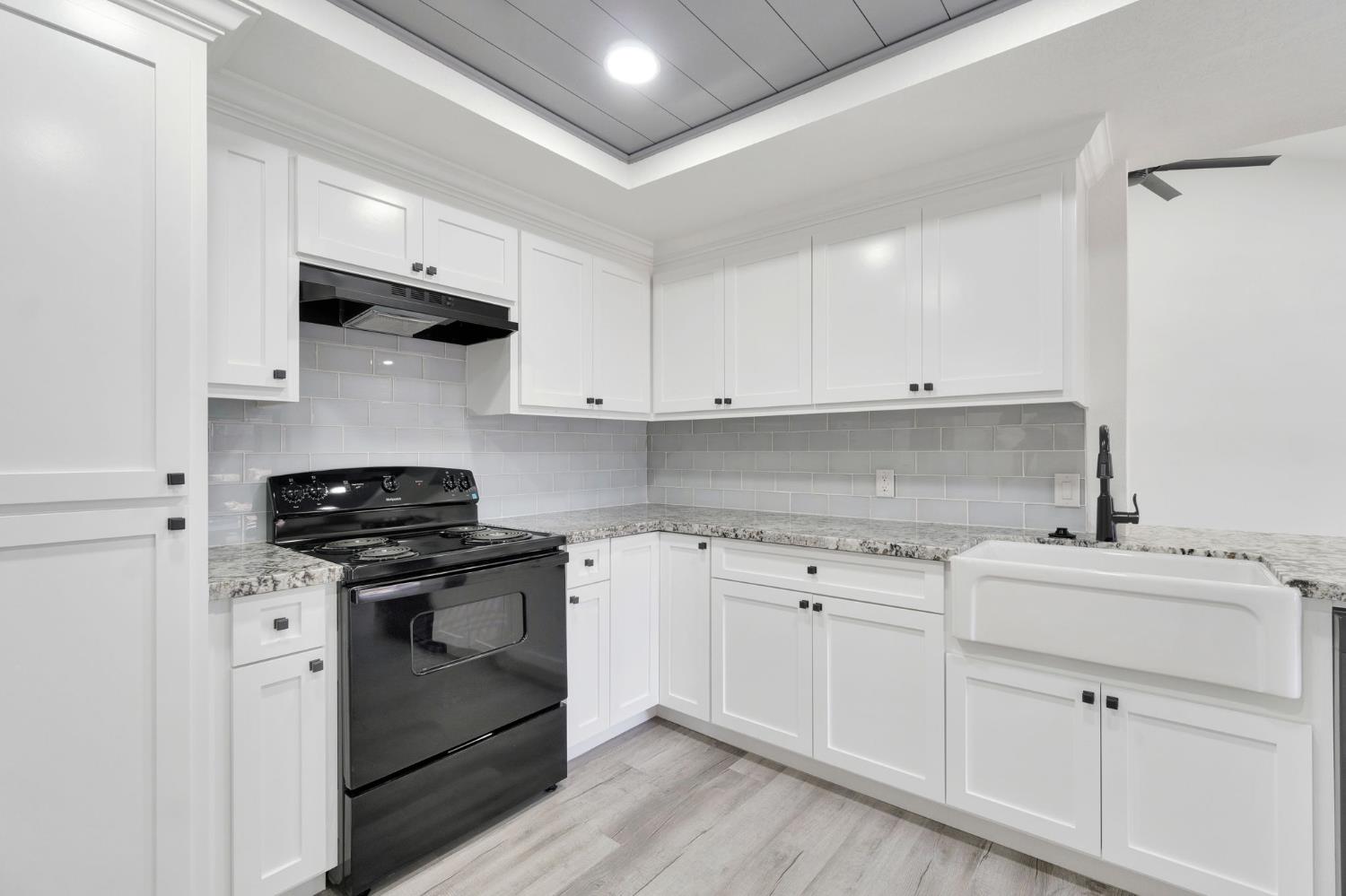 1547 W Fir Ave, Fresno, CA 93711