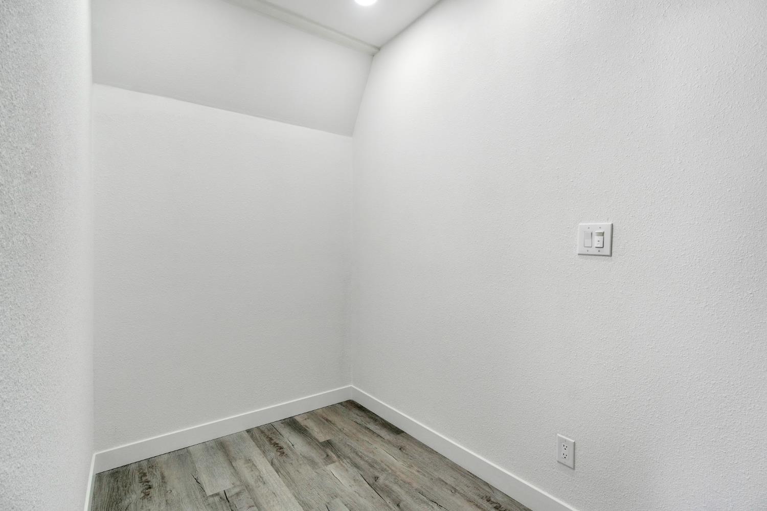 1547 W Fir Ave, Fresno, CA 93711