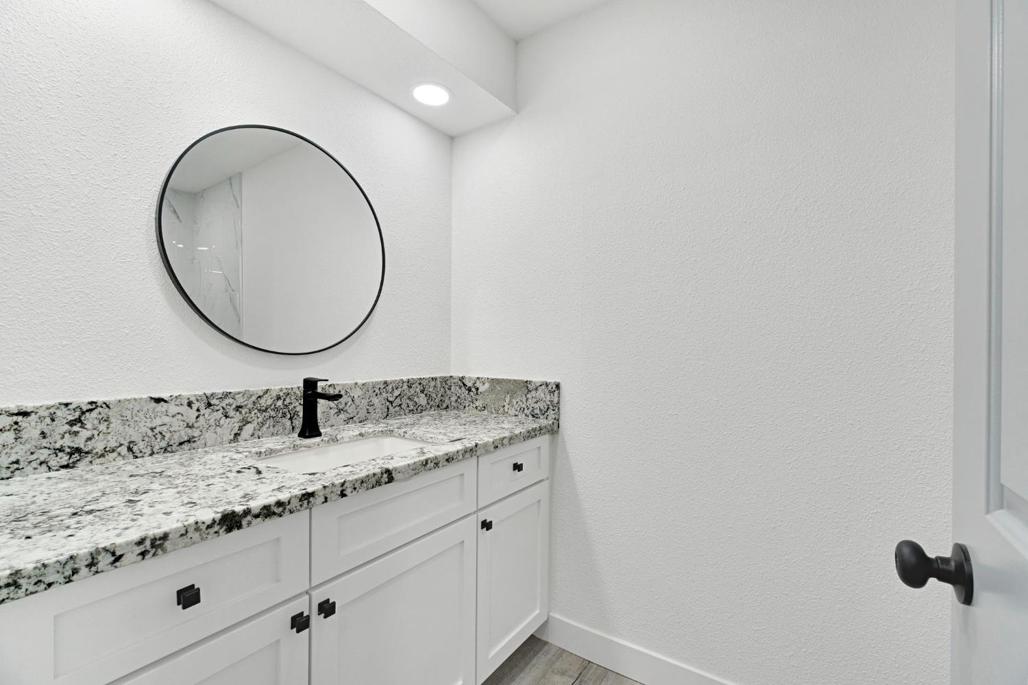 1547 W Fir Ave, Fresno, CA 93711