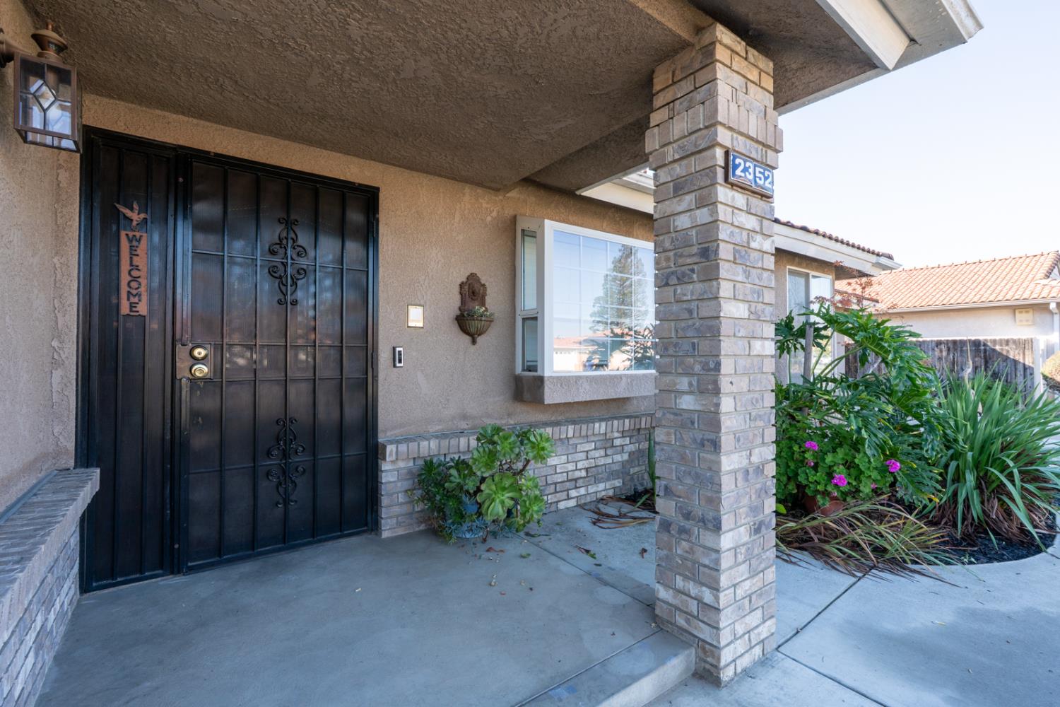 2352 Frederick Way, Madera, CA 93637