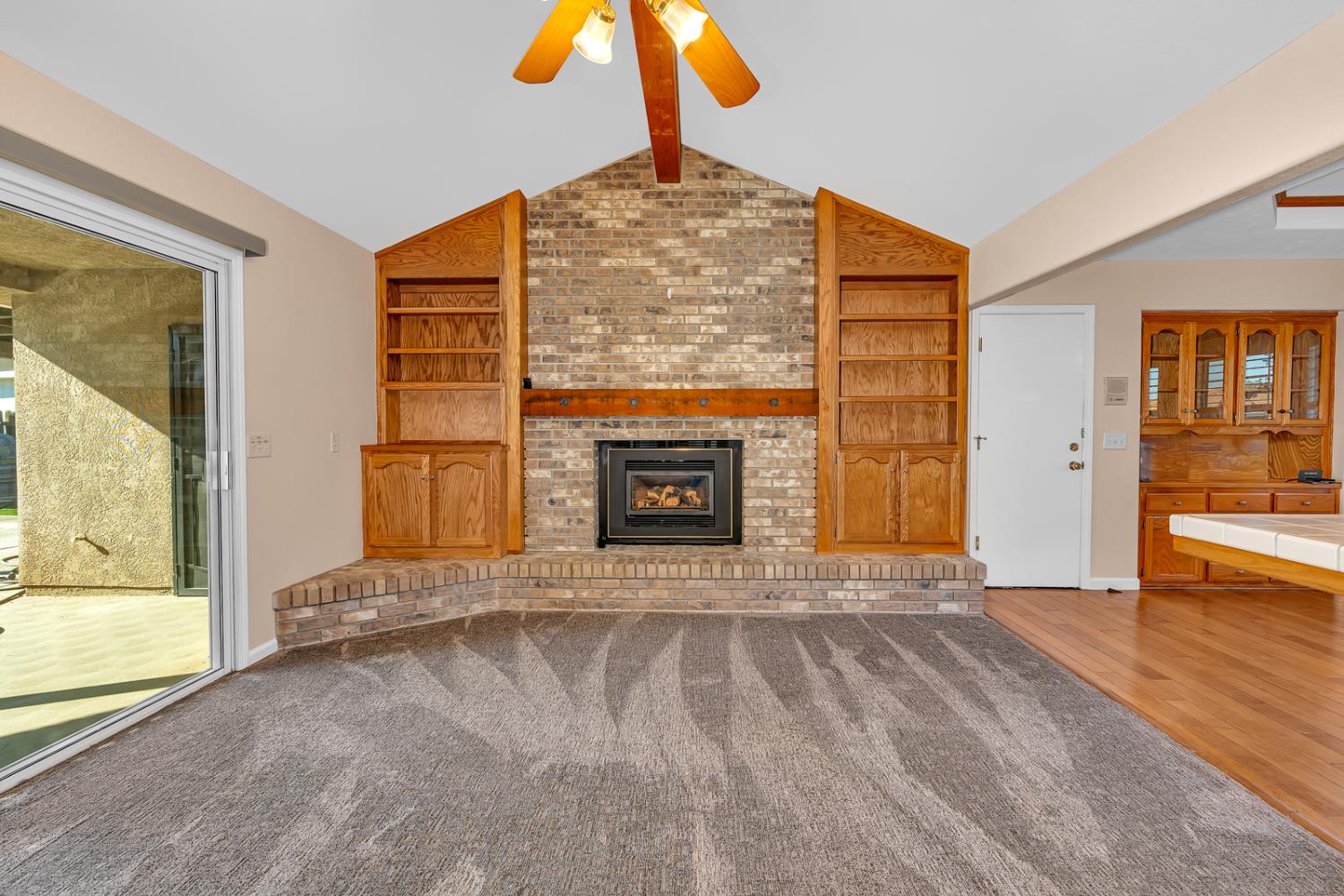 2352 Frederick Way, Madera, CA 93637