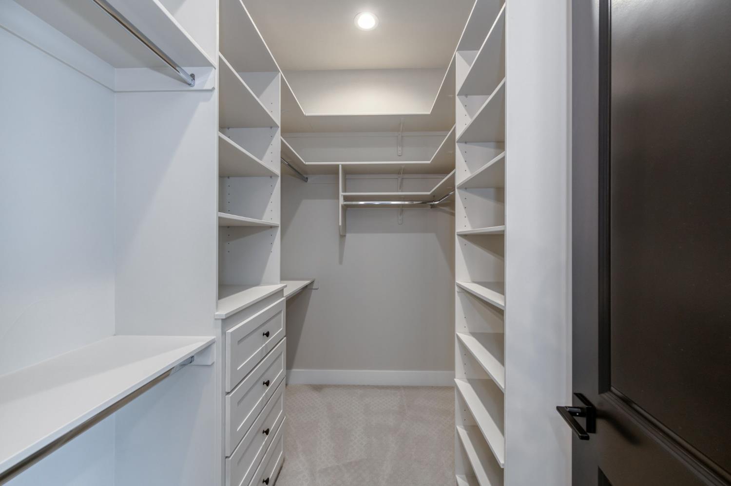 11637 N Trevino Ln, Fresno, CA 93730