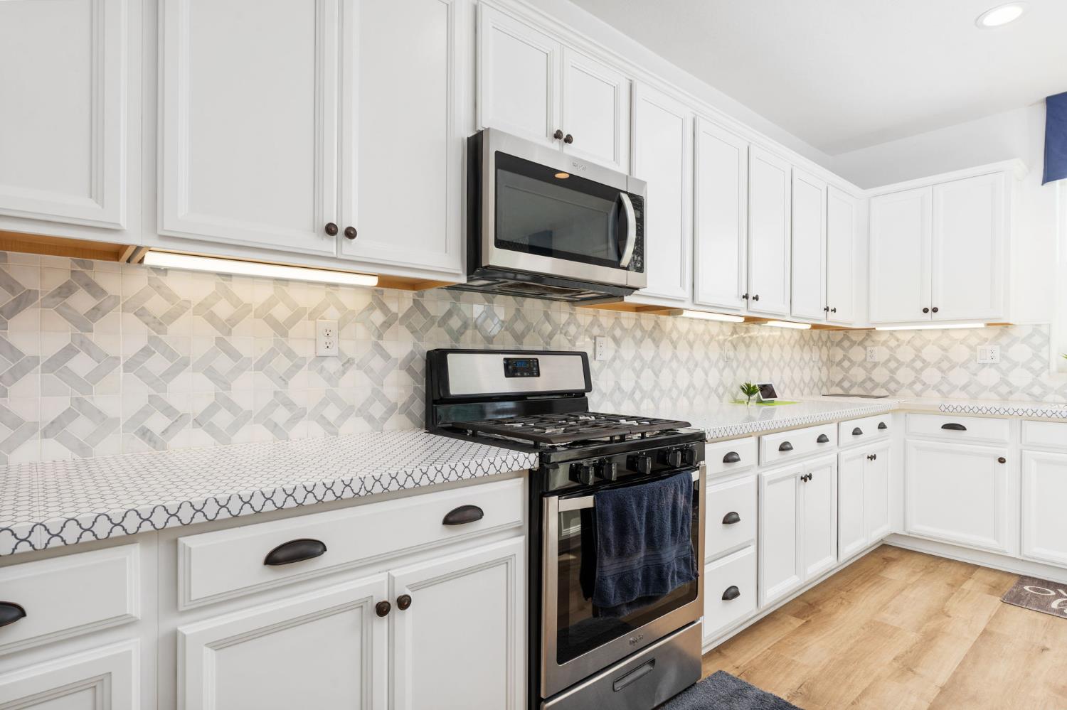 6701 E Providence Ave, Fresno, CA 93727