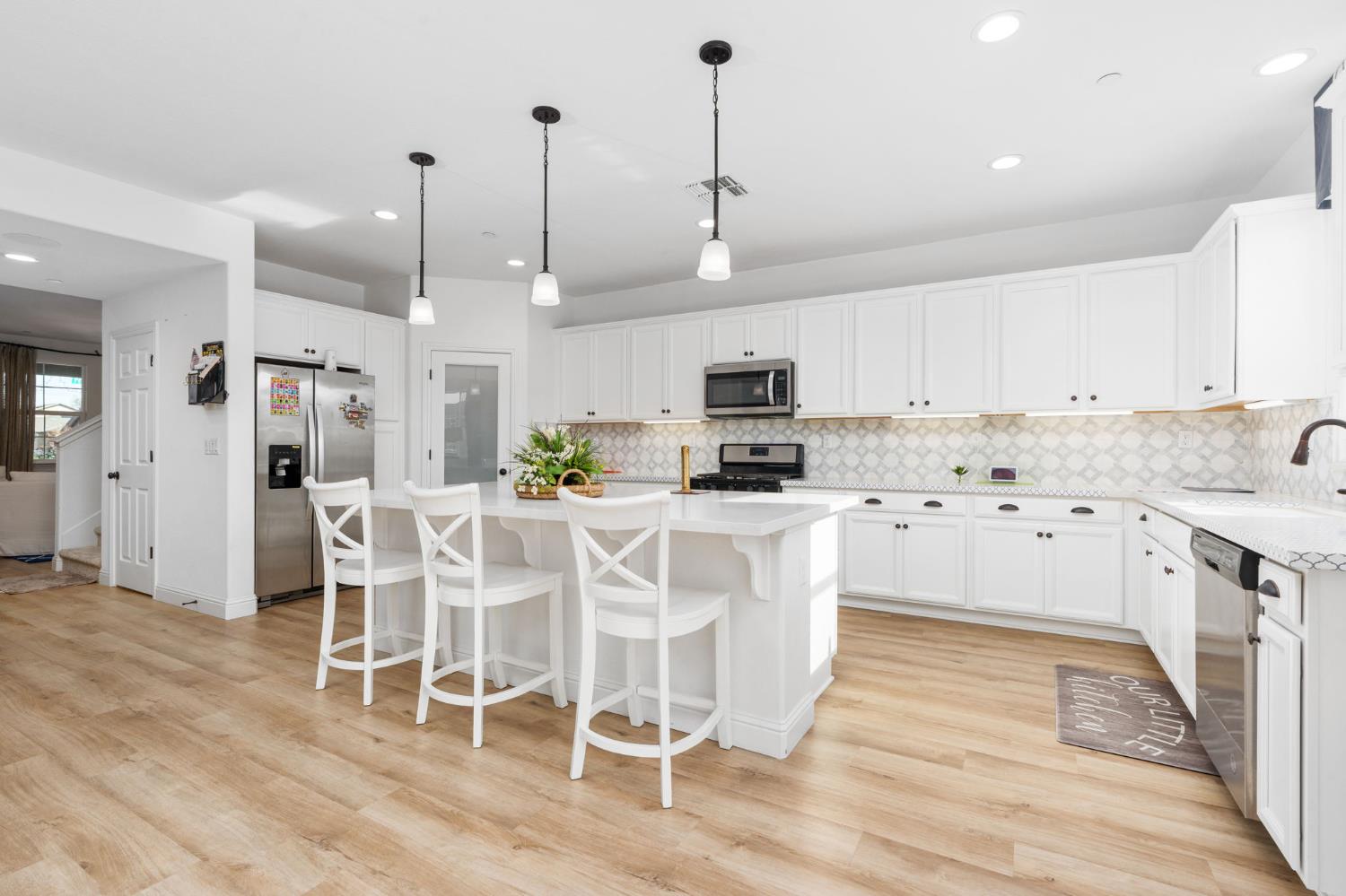 6701 E Providence Ave, Fresno, CA 93727