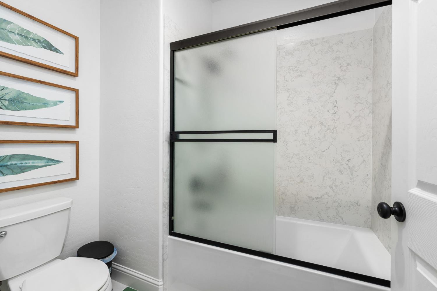 6701 E Providence Ave, Fresno, CA 93727