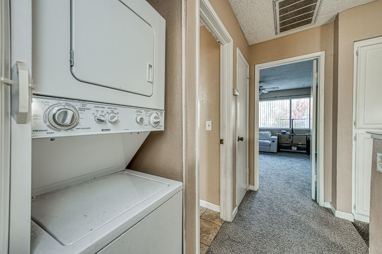 4885 N Backer Ave #154, Fresno, CA 93726