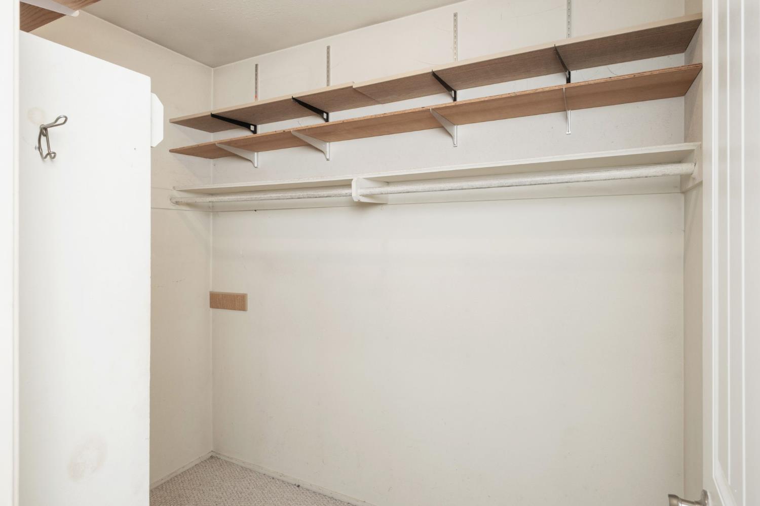 516 W Palo Alto Ave, Fresno, CA 93704