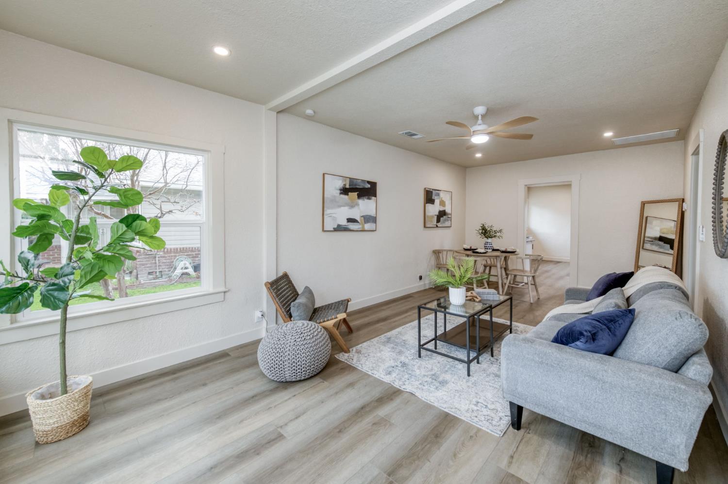 1463 N Ferger Ave, Fresno, CA 93728