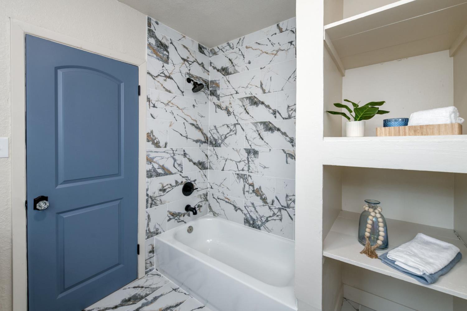 1463 N Ferger Ave, Fresno, CA 93728