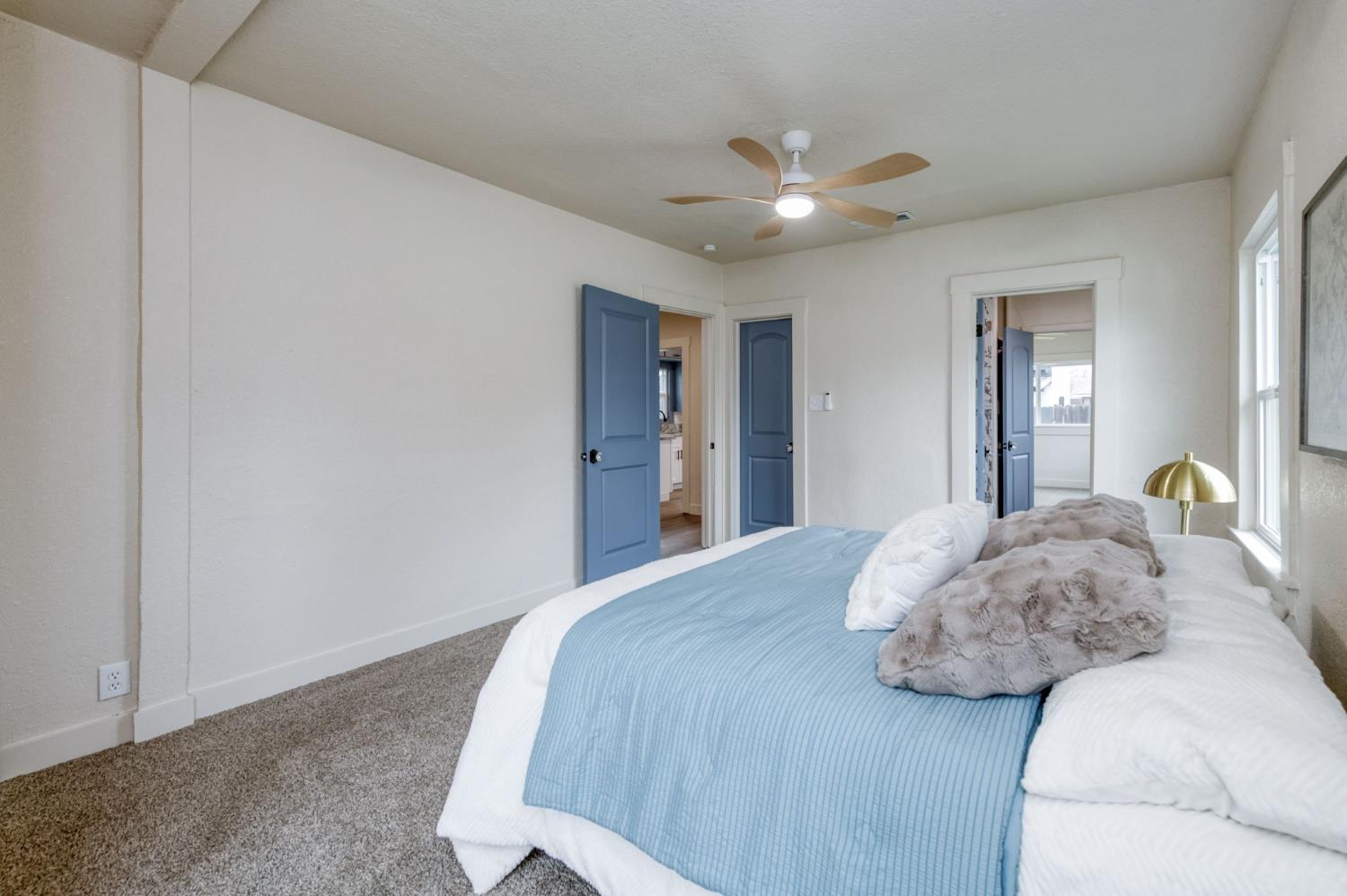 1463 N Ferger Ave, Fresno, CA 93728