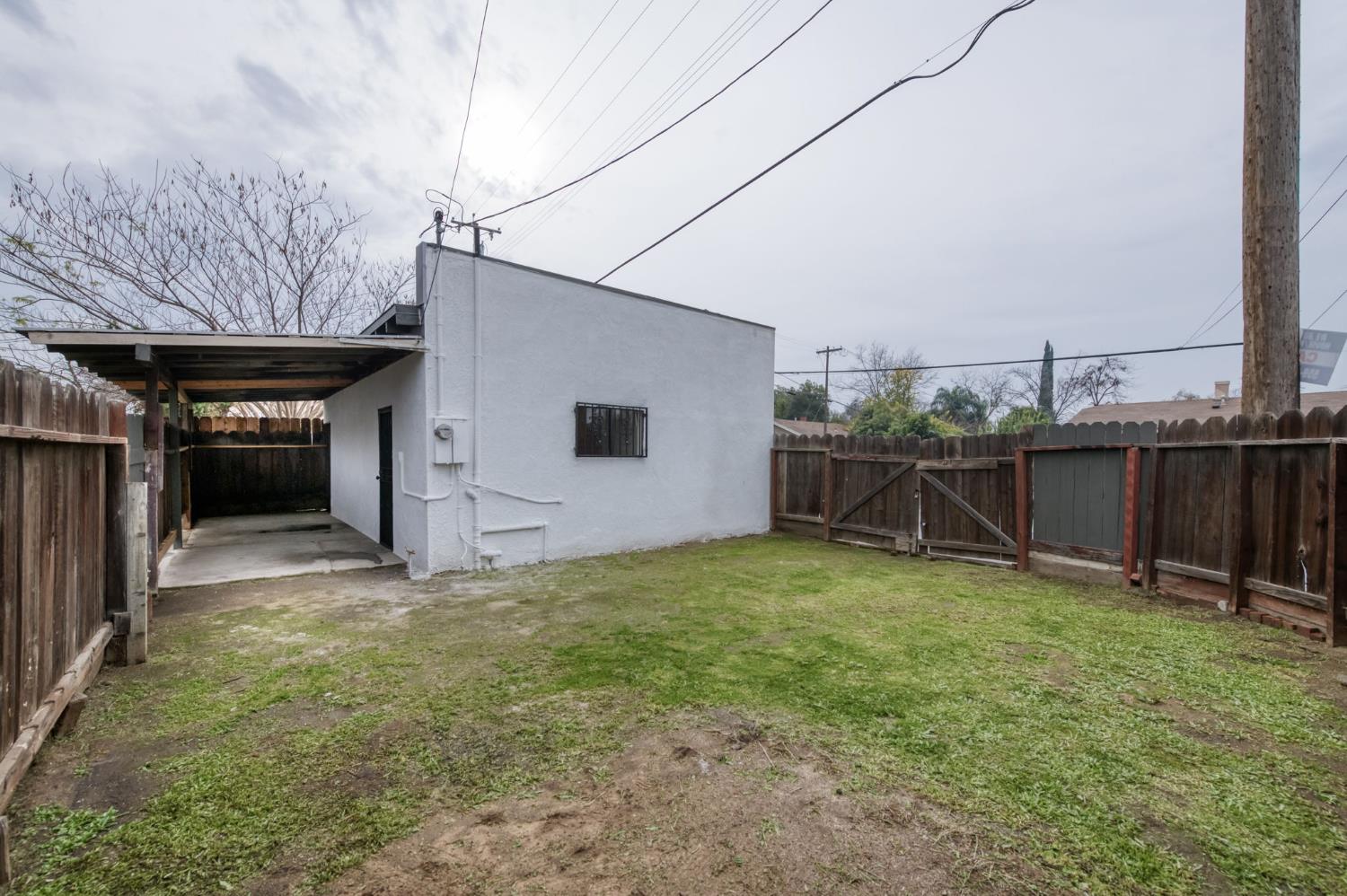 1463 N Ferger Ave, Fresno, CA 93728
